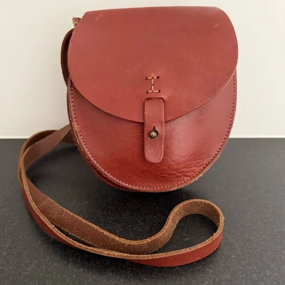 Lucky Brand Brown Leather Western Saddle Bag Crossbody￼